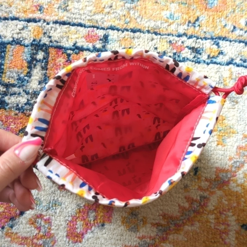 ipsy Women United in Friendship Glam Bag Plus March 2021